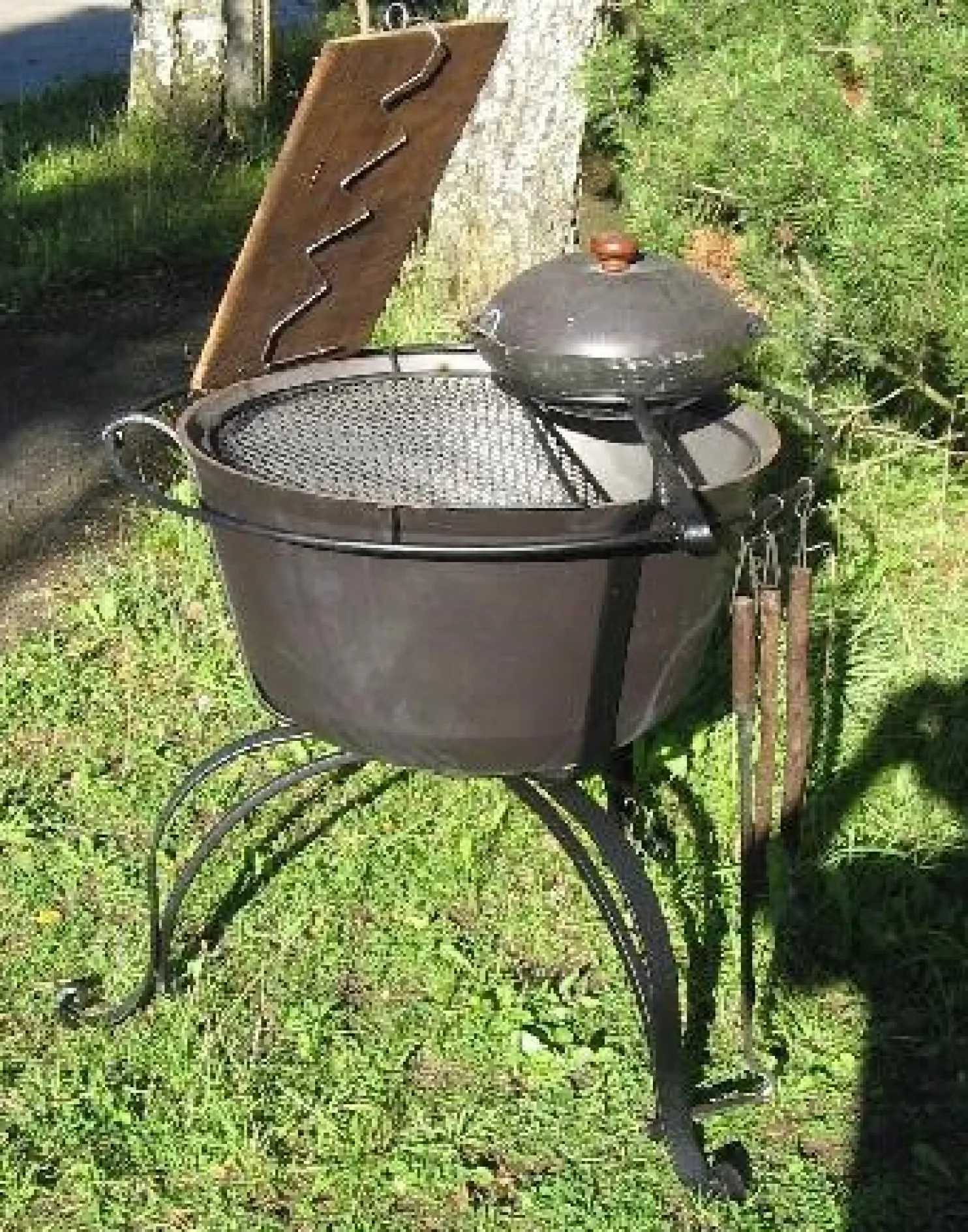 Grilli Ferrum Fabrika Mega takorauta