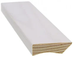 Jalkalista Cent 12x42x3300 mm mänty valkolakattu
