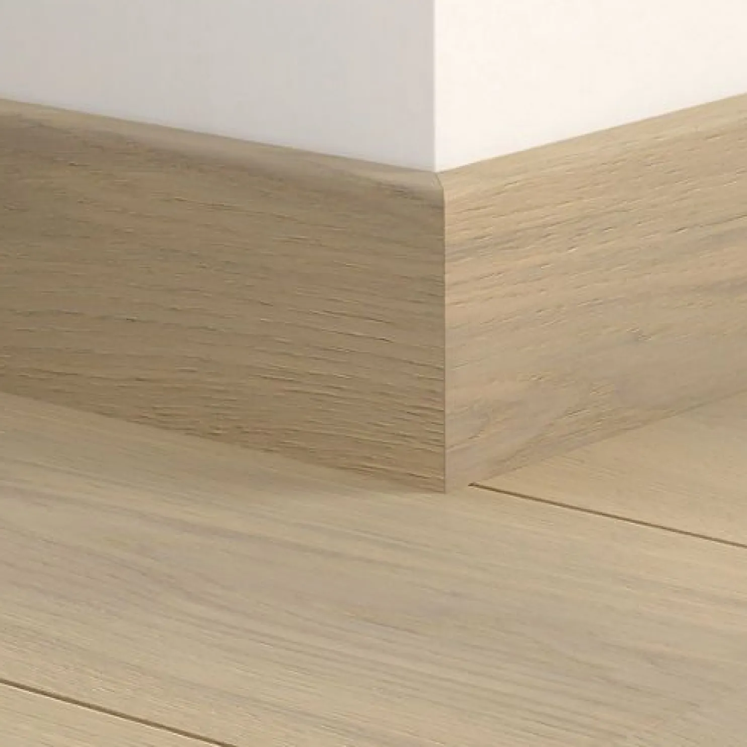 Jalkalista parketille Pergo, 16x80x2400mm, vedenkestävä