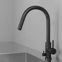 Keittiöhana Scandtap Steel Access Shadow D ulosvedettävällä suuttimella ja pesukoneventtiilillä