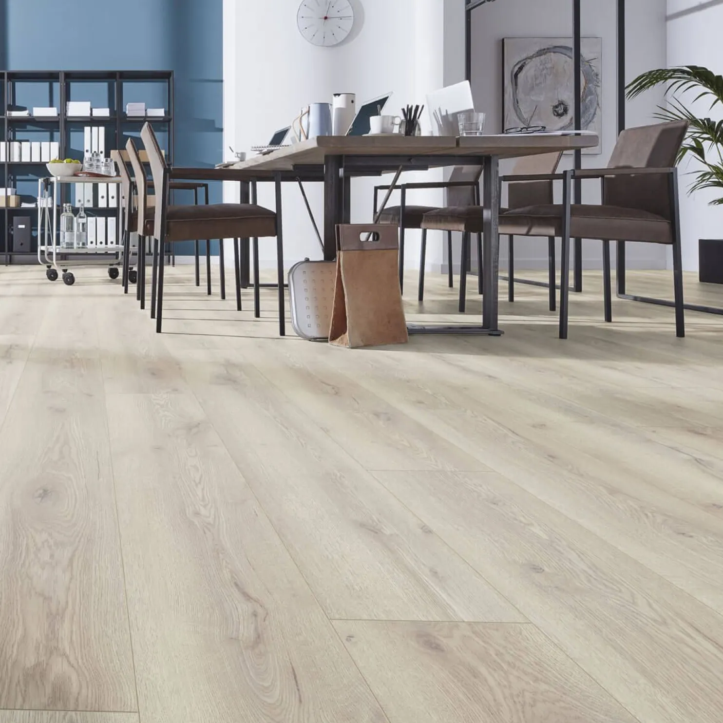 Laminaatti Kronotex Mammut Plus 4728 Mountain Oak Beige vaalea