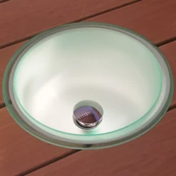 LED-valaistu saunakiulu Cariitti pohjaventtiilillä