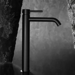 Pesuallashana Bathlife Prima, korkea malli, musta ruostumaton teräs