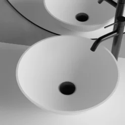 Pesuallas hanalla Scandtap, Solid Surface R1, Pop-Up Universal Duo, Voyage High