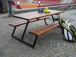 Piknik-pöytäryhmä Eden Wood Stockholm, musta jalusta, 6 henkilölle