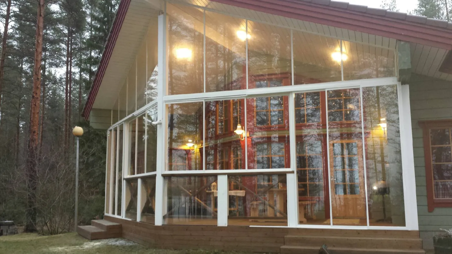 Terassin liukuovi Maakunnan Lasi 2 osaa eri värejä mittatilaus