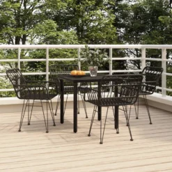 Ulkoruokailuryhmä, polyrottinkia, eri värejä ja ryhmäkokoja