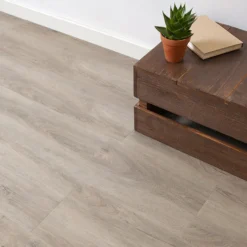 Vinyylilattia Lektar Indoor 33 SPC PV3404, harmaanruskea